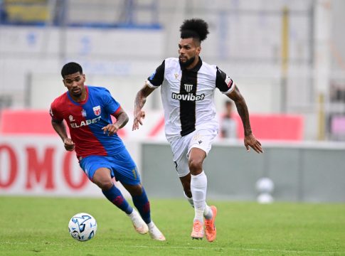 Kαλαμάτα – Βόλος Elabet 3-1: «Θυελλώδης» ανατροπή και πρώτο τρίποντο για τους Μεσσήνιους