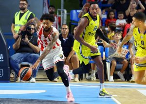 Ολυμπιακός – Μακάμπι Τελ Αβίβ 77-72: Ο Ντόρσεϊ γύρισε τον… διακόπτη και οι Πειραιώτες πάνε με φόρα στο Super Cup (vid)