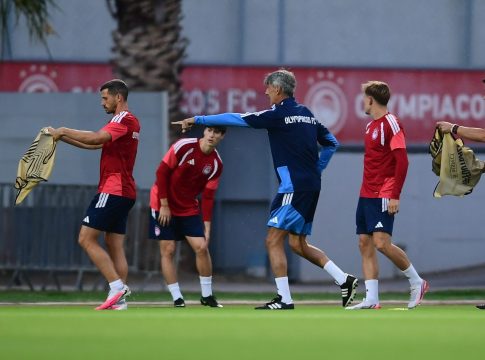 Ολυμπιακός: Οι 16 της… διακοπής που θα δουλέψουν με τον Ιμανόλ και οι 12 διεθνείς