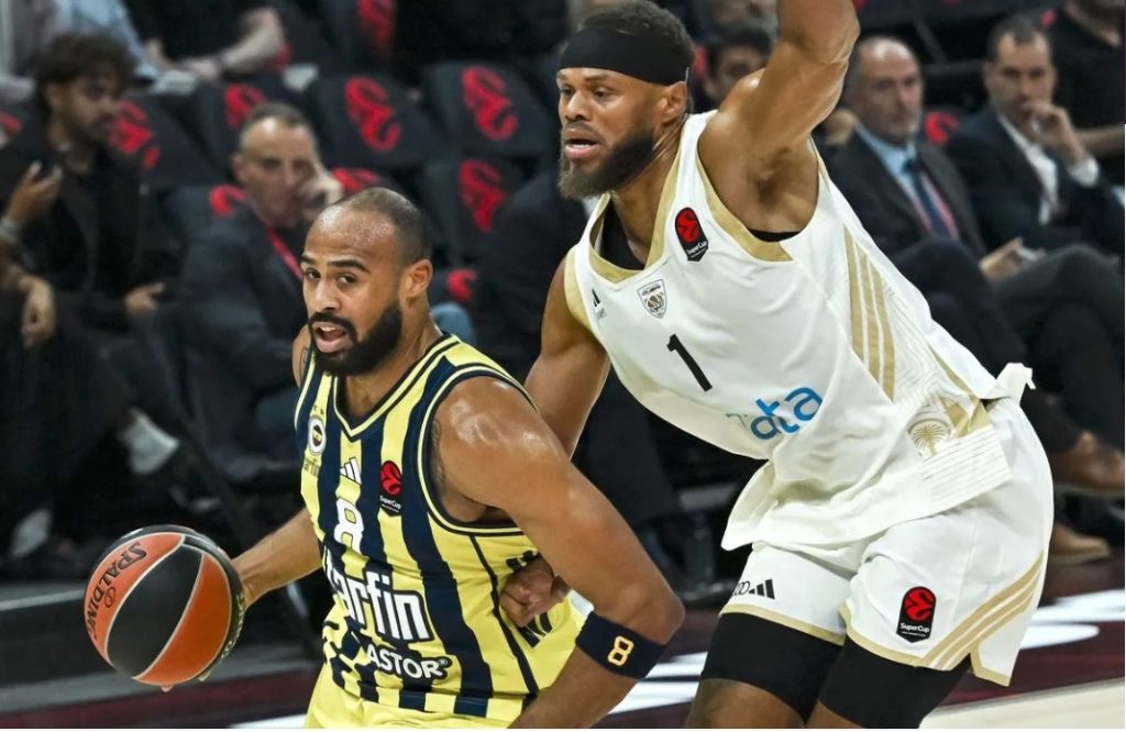 Φενέρμπαχτσε – Ντουμπάι 85-77: Στην 3η θέση του Euroleague Super Cup οι Τούρκοι, με σούπερ Χόρτον-Τάκερ – Τι έκανε ο Γουόκαπ