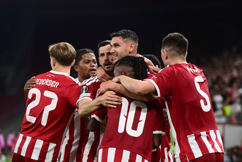 Κεφαλιά-κανονιά του Γιάρεμτσουκ και 2-1 ο Ολυμπιακός τη Γιαγκελόνια – Δείτε όλα τα γκολ (vids)