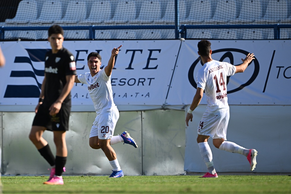 Καλαμάτα – ΑΕΛ 1-1: Είχαν από ένα ημίχρονο και πήραν από έναν βαθμό (vid)