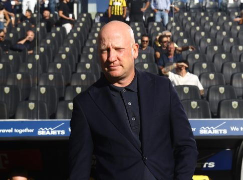 Ο Νίκολιτς ανακοίνωσε ότι η ΑΕΚ θα ζητήσει αναβολή για το ματς με τον Ατρόμητο – Τι είπε για Βάργκα