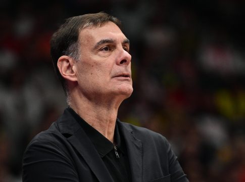 Ολυμπιακός: Η ομιλία του Μπαρτζώκα στα αποδυτήρια και οι αντιδράσεις του κόσμου στη νίκη επί της Φενέρμπαχτσε (vid)