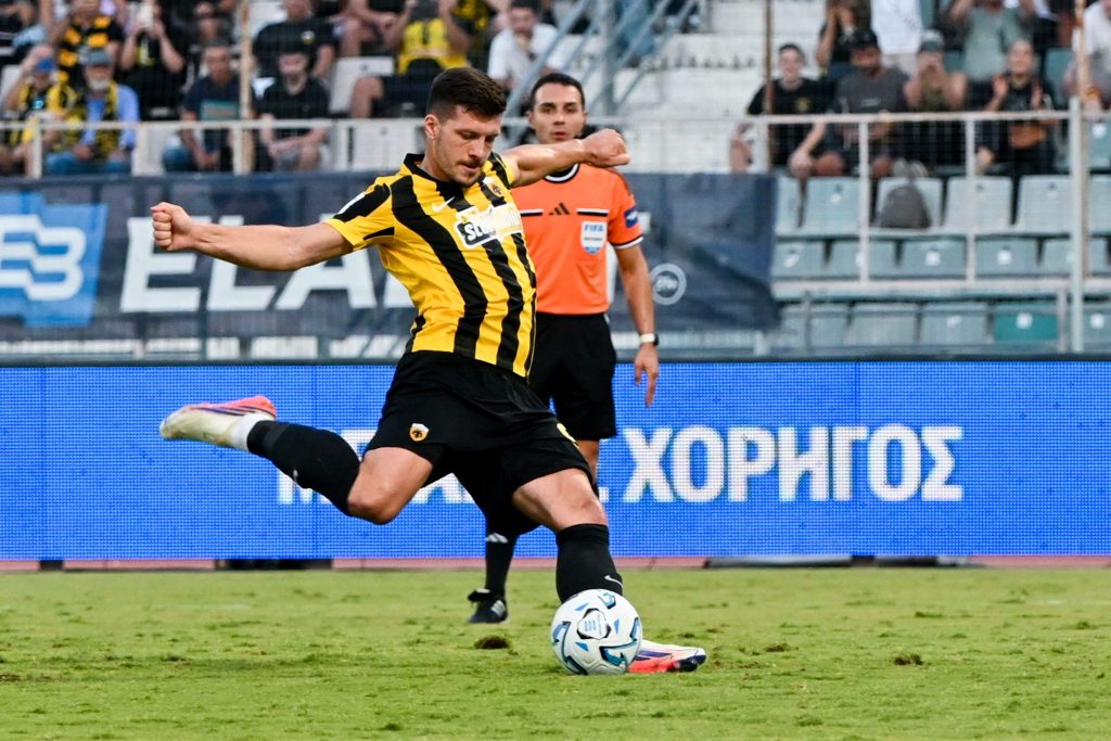 Πέναλτι του Γιόβιτς για το 1-0 της ΑΕΚ στο Πανθεσσαλικό (vid)