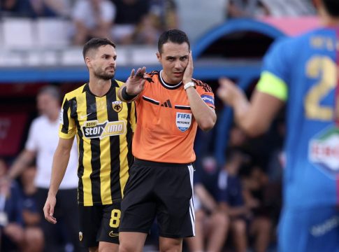 Γέλασε η Ελλάδα με το πέναλτι της ΑΕΚ -και του Τζήλου-: Όσα είπαν οι τηλεκριτικοί διαιτησίας (vid)