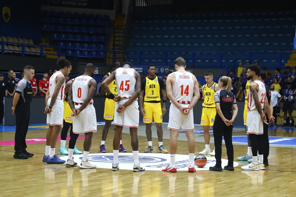 Ενός λεπτού σιγή στον ημιτελικό του Stoiximan Super Cup στην μνήμη του Σούλη Μαρκόπουλου (vid)