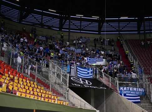 Εθνική Ελλάδας: Οι Έλληνες φίλαθλοι στη «WWK Arena» του Άουγκσμπουργκ (vids)
