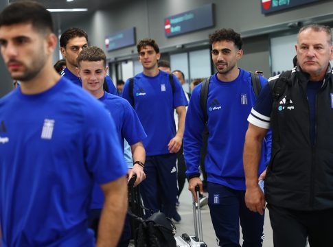 Έφτασε στη Θεσσαλονίκη η αποστολή της Εθνικής (pics)