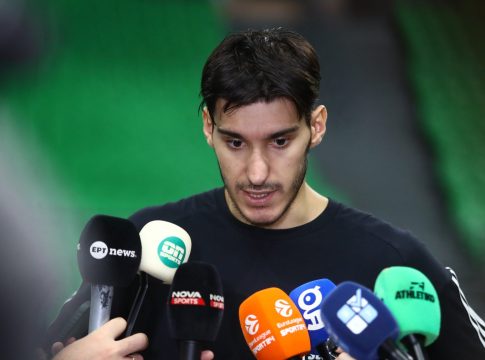 Καλαϊτζάκης: «Θέλουμε να κερδίσουμε όλα τα παιχνίδια στην έδρα μας»