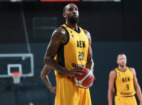 Ήττα από την Τράμπζονσπορ για την ΑΕΚ (76-66) στο τουρνουά της Κωνσταντινούπολης – Με την Εφές στον μικρό τελικό