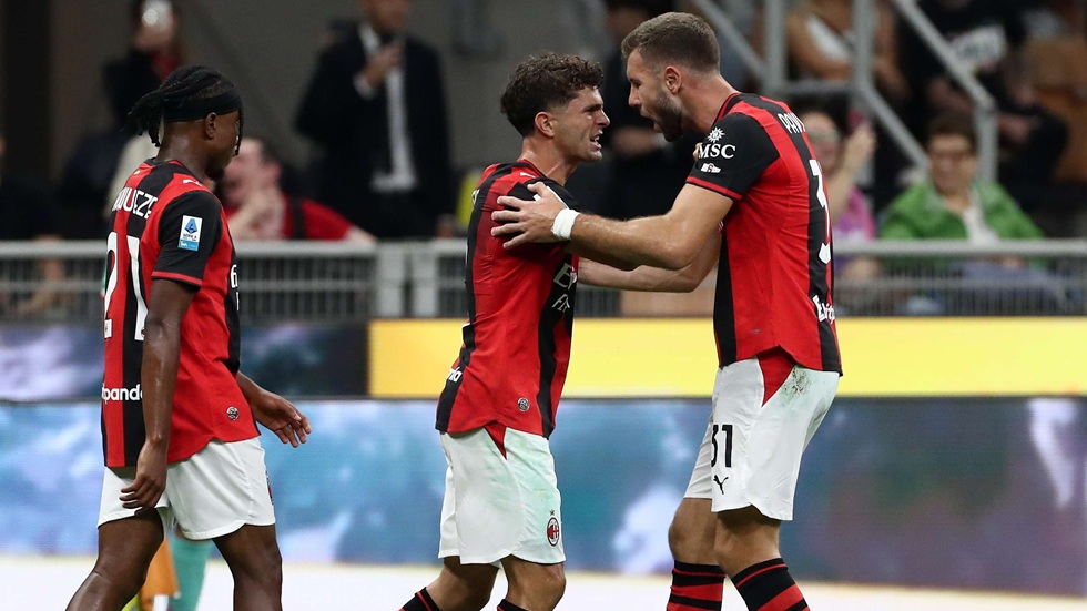 Μίλαν – Λέτσε 3-0: «Σβηστά» οι «ροσονέρι»
