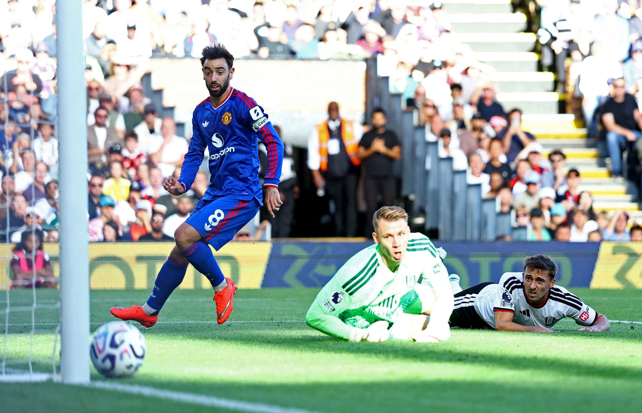 Φούλαμ – Γιουνάιτεντ 1-1: Νέα γκέλα για τη Μάντσεστερ, τρίτο σερί ματς χωρίς νίκη