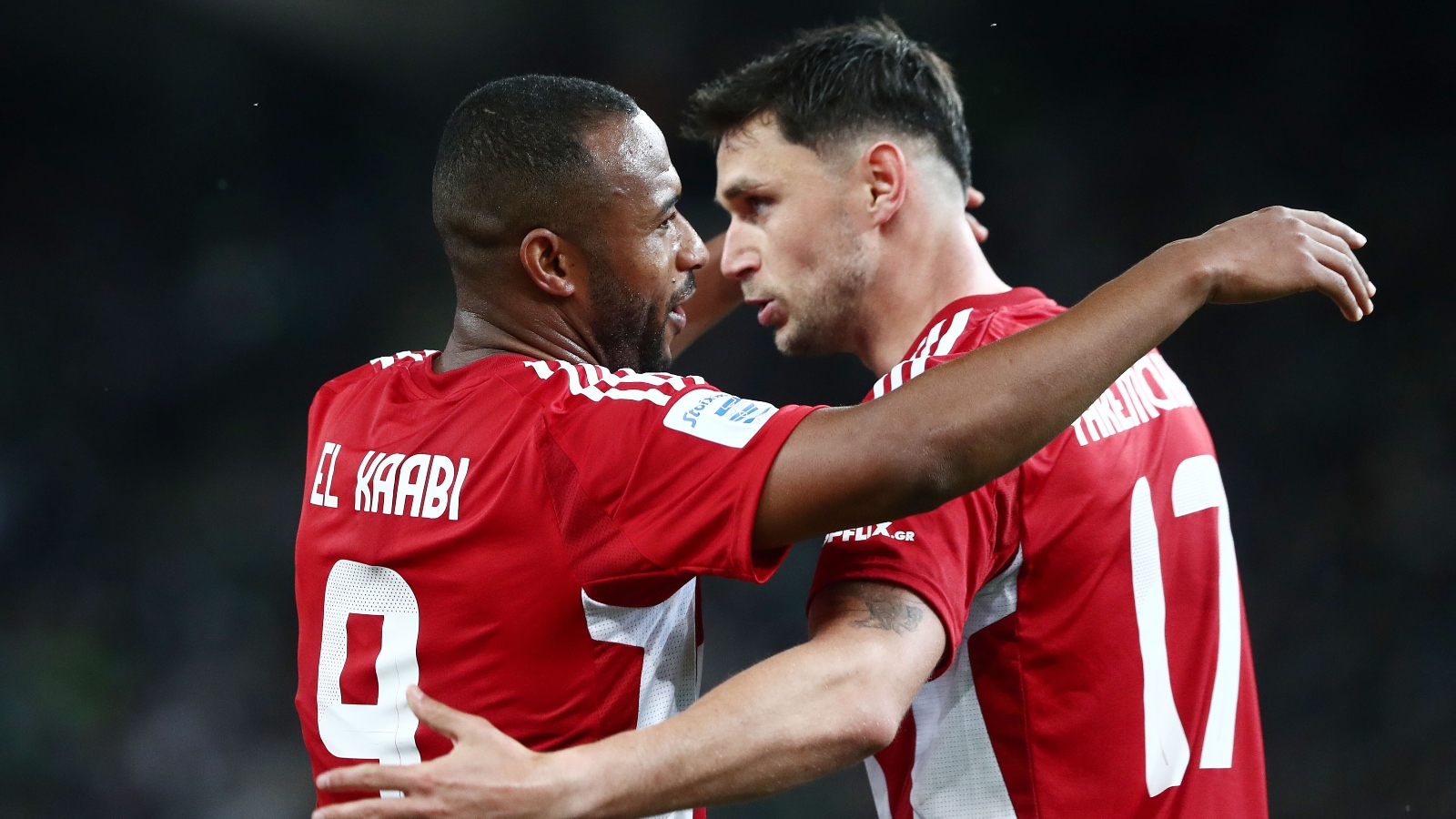 Γιάρεμτσουκ σε Ελ Κααμπί: «Όλες οι σκέψεις μου είναι μαζί σου Θρύλε» (pic)