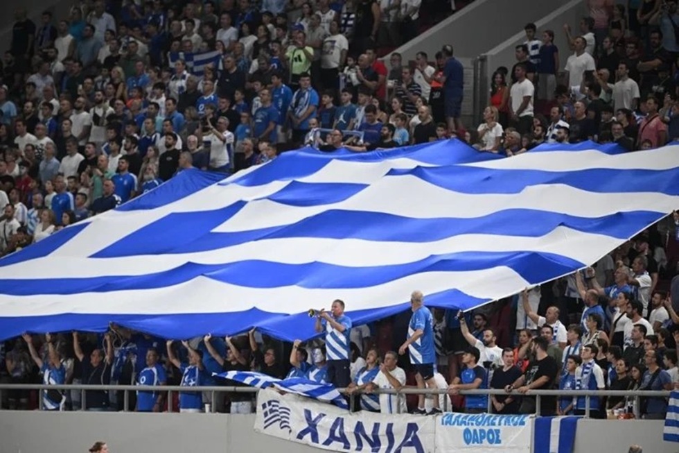 Πόσοι Έλληνες θα βρεθούν σε Βελιγράδι και Άουγκσμπουργκ για την Εθνική μας