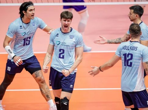 Ελλάδα – Σουηδία 3-1: Με δύο σερί νίκες σε ένα 24ωρο «χτυπάει» την πόρτα των νοκ άουτ