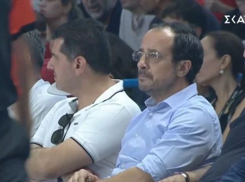 Ο Πρόεδρος της Κύπρου στο Ολυμπιακός – Μακάμπι Τελ Αβίβ (vid)