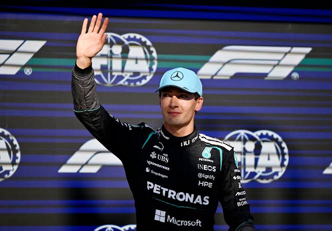 Formula 1: Ο Ράσελ νικητής στο Μπακού – Άντεξε την πίεση του Φερστάπεν