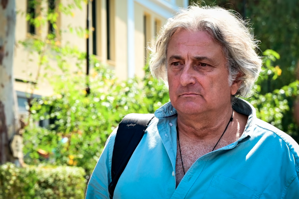 Υπόθεση Μαζωνάκη: «Για κάθε πελάτη που έστελνε στη γιατρό λάμβανε ένα χρηματικό ποσό», λέει ο δικηγόρος του υπνοθεραπευτή