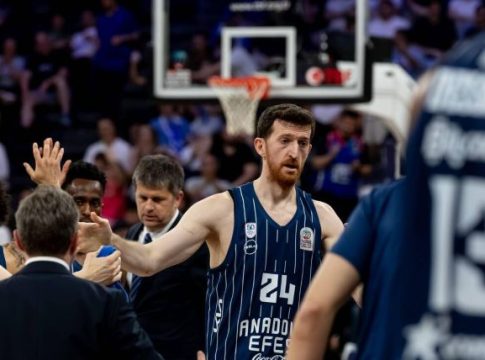 Με ένα fun bet στην πρεμιέρα της Euroleague