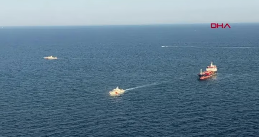 Τουρκία: Βυθίστηκε το φορτηγό πλοίο μετά τη σύγκρουση στη Θάλασσα του Μαρμαρά – Αγνοούνται 10 ναυτικοί