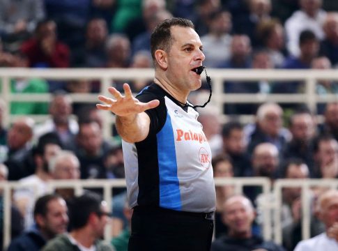 Αρνείται τις κατηγορίες ο διαιτητής Κορομηλάς