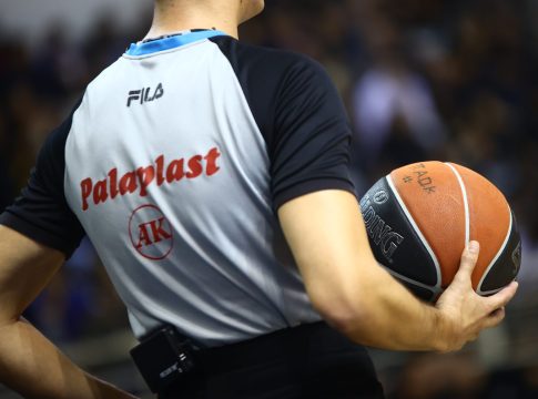 Βρέθηκαν σε σπίτι διαιτητή 820.000 ευρώ – Συνελήφθη άμεσα