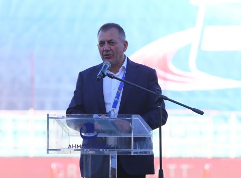 Βρούτσης: «Αναστολή των επιχορηγήσεων προς την ΕΟΚ, ξεκινά οικονομικός και διαχειριστικός έλεγχος»