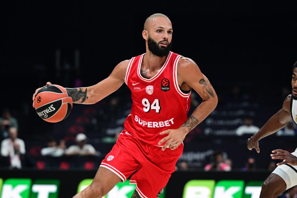 Το «agree or disagree» με τον Φουρνιέ: Το trash talking, οι απαντήσεις για στυλ και οι… προλήψεις (vid)