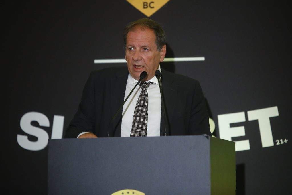 Μάκης Αγγελόπουλος: «Υπάρχει σοβαρό ενδιαφέρον για την ΑΕΚ από fund» – Τι είπε για NBA Europe, «Sunel Arena» και Ολυμπιακό
