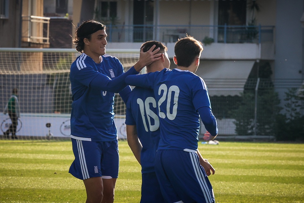 Ξανά Αλμύρας και 3-1 η Εθνική Ελπίδων – Δείτε όλα τα γκολ (vids)