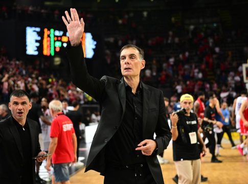 Ο «γρίφος» του Μπαρτζώκα με τα διαβατήρια μετά τις εξελίξεις με τον Ντόρσεϊ