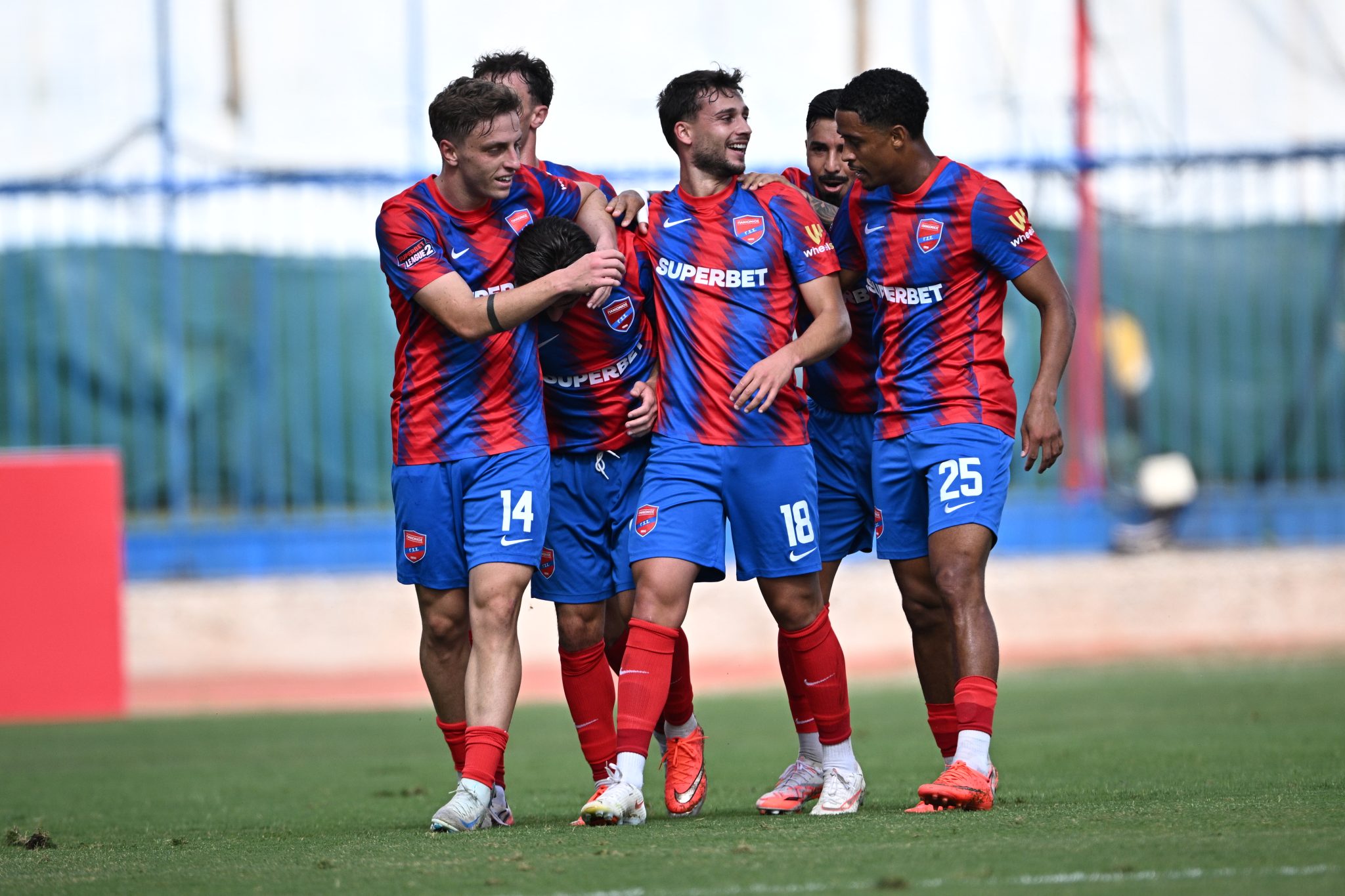 Superbet League 2: Πανιώνιος – Μαρκό, Πανθρακικός – Αστέρας Β’ και Αναγέννηση Καρδίτσας – ΠΑΟΚ Β’ με Super αποδόσεις*!