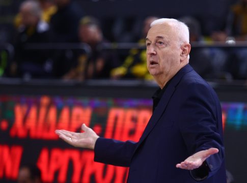 Σάκοτα: «Η χημεία είναι πολύ μακριά, ήταν σημαντικό να νικήσουμε»