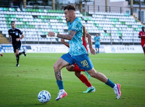 Λεβαδειακός-Βόλος 0-0: Χωρίς νίκη και οι δύο, «όρθιοι» με 10 παίκτες από το 28’ οι φιλοξενούμενοι