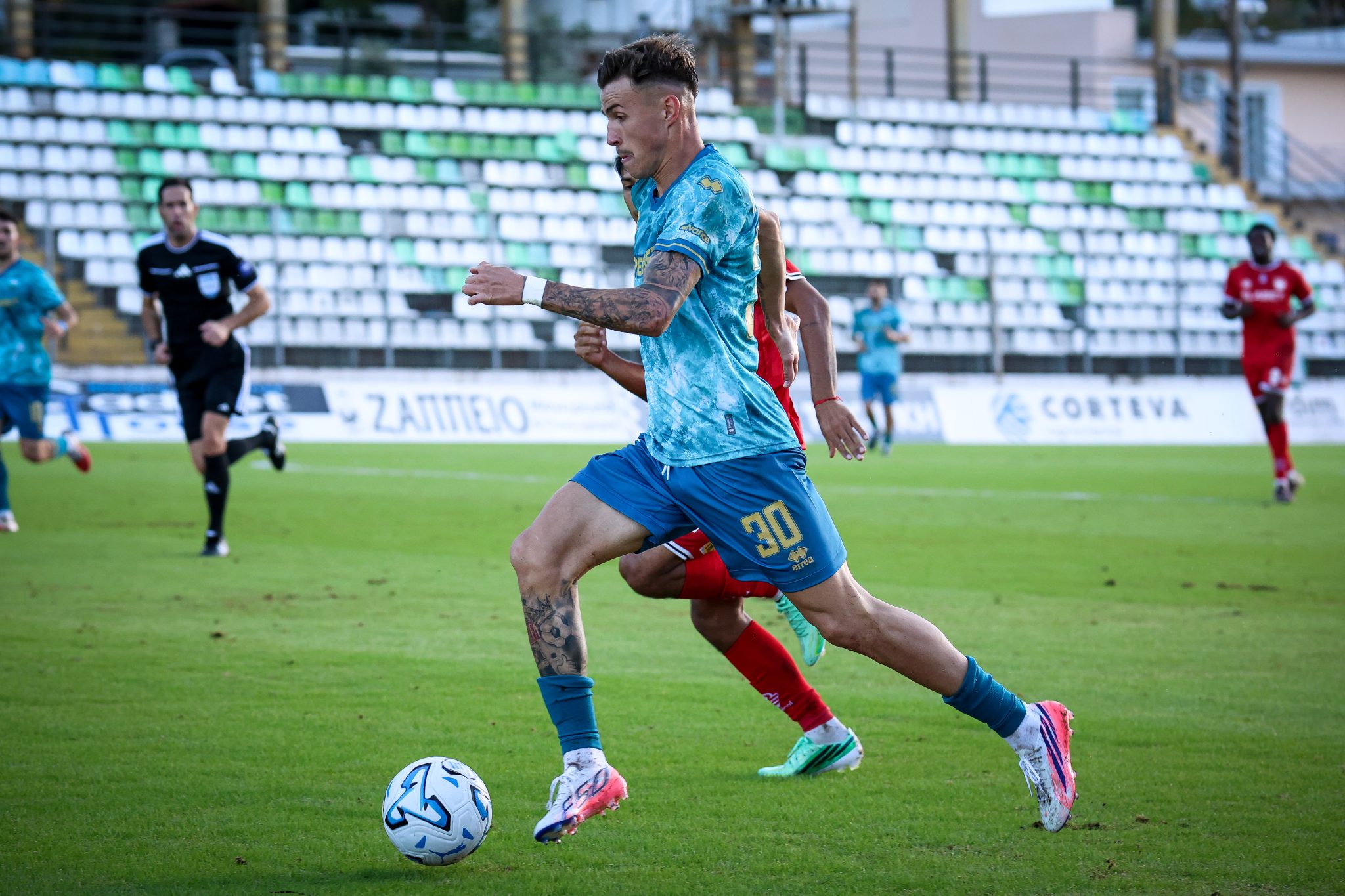 Λεβαδειακός-Βόλος 0-0: Χωρίς νίκη και οι δύο, «όρθιοι» με 10 παίκτες από το 28’ οι φιλοξενούμενοι
