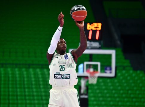 Παναθηναϊκός – Περιστέρι 95-75: Περίπατος στο «T-Center» στην επιστροφή Ναν και Σλούκα