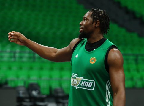 Επιστρέφουν με Μπασκόνια Μπόνγκα και Γιαμπουσέλε-Εκτός ο Μαντζούκας