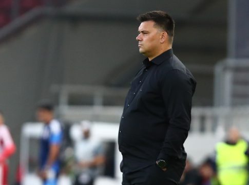 Χριστοφιλέας: «Ο Ολυμπιακός κυριάρχησε στο γήπεδο και δεν δικαιούμασταν κάτι παραπάνω»