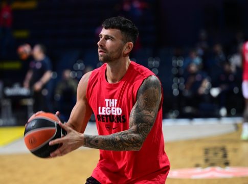 Ολυμπιακός – Αρμάνι: Το ζέσταμα του Κόντσαρ (vids)