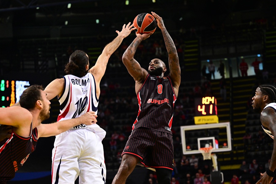 Το βίντεο της Euroleague για την «παράσταση» του Μίλερ – ΜακΙντάιρ στο πρώτο ημίχρονο