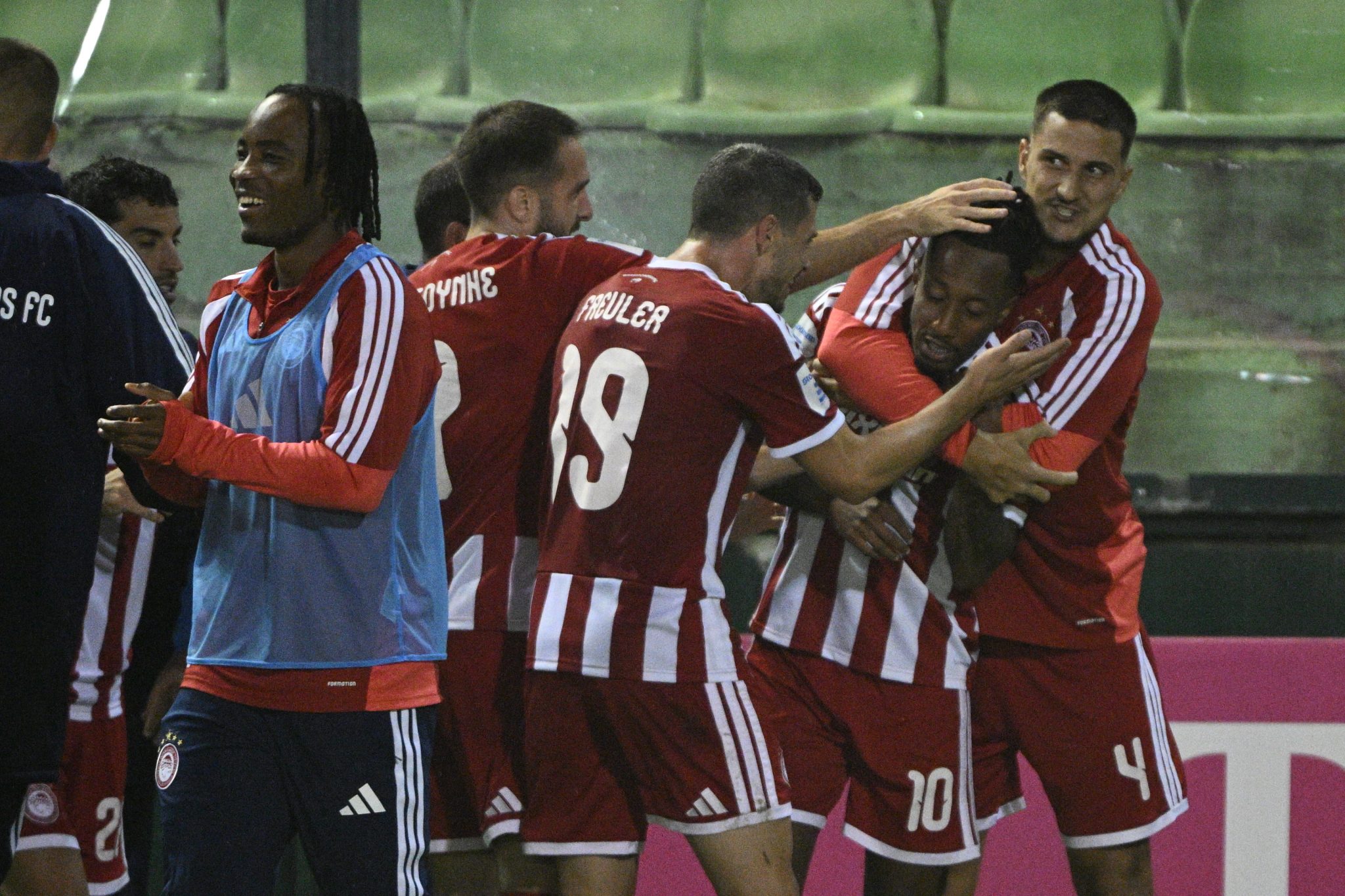Κηφισιά – Ολυμπιακός 2-3: Το διπλό της χρονιάς – Ζέλσον στο 90+5′ και τάβλα όλοι!