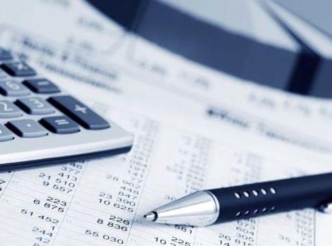 Πρόστιμα από Εφορία: Πώς μειώνονται έως 50% – Οι 5 κινήσεις