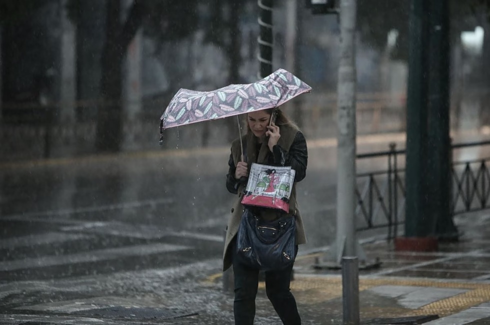 Οι οδηγίες της Πολιτικής Προστασίας ενόψει της επιδείνωσης του καιρού