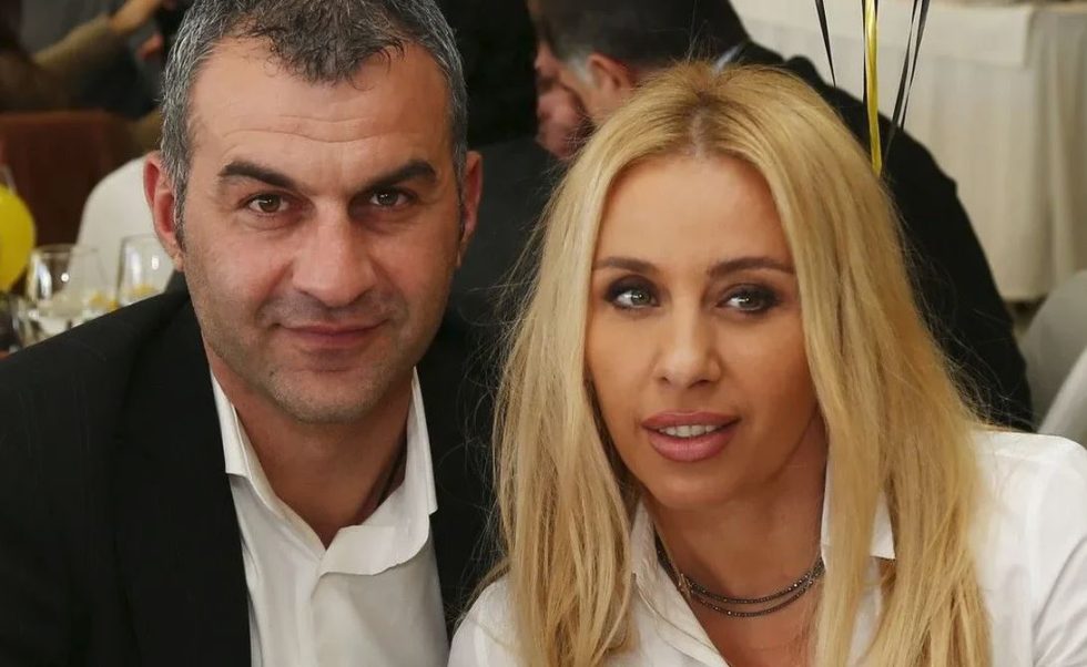 Χαμογελάει ξανά ο Τραϊανός Δέλλας, 4 μήνες μετά τον θάνατο της Γωγώς Μαστροκώστρα! Ανακοίνωσε τα ευχάριστα με 3 λέξεις