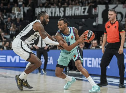 Μπεσίκτας – Μπαρτσελόνα 82-95: Πέρασαν από την Πόλη οι Καταλανοί