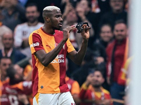 Γαλατασαράι – Φενέρμπαχτσε 2-1: Πήρε το ντέρμπι με σούπερ Όσιμεν…