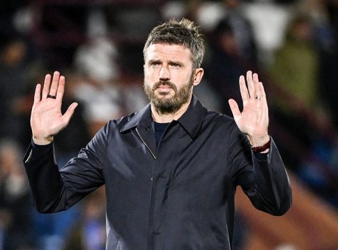 Κι όμως, η Μάντσεστερ Γιουνάιτεντ στηρίζει τον Κάρικ (pic)