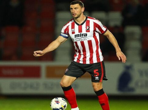 Τριάδα από League Two