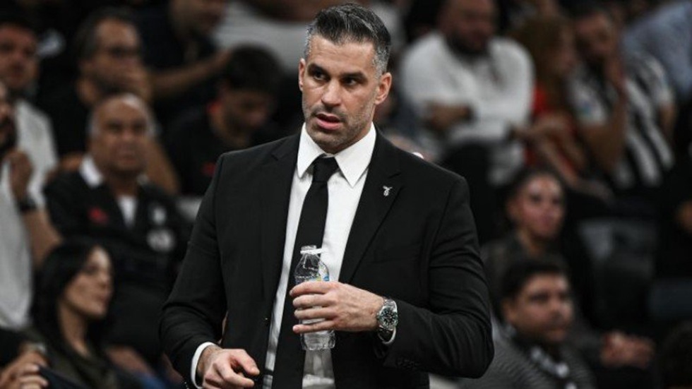 Αλιμπίγεβιτς: «Ο Ολυμπιακός έχει δημιουργήσει ένα εξαιρετικό ρόστερ – Πρέπει να καταβάλουμε επιπλέον προσπάθεια στο γήπεδο»